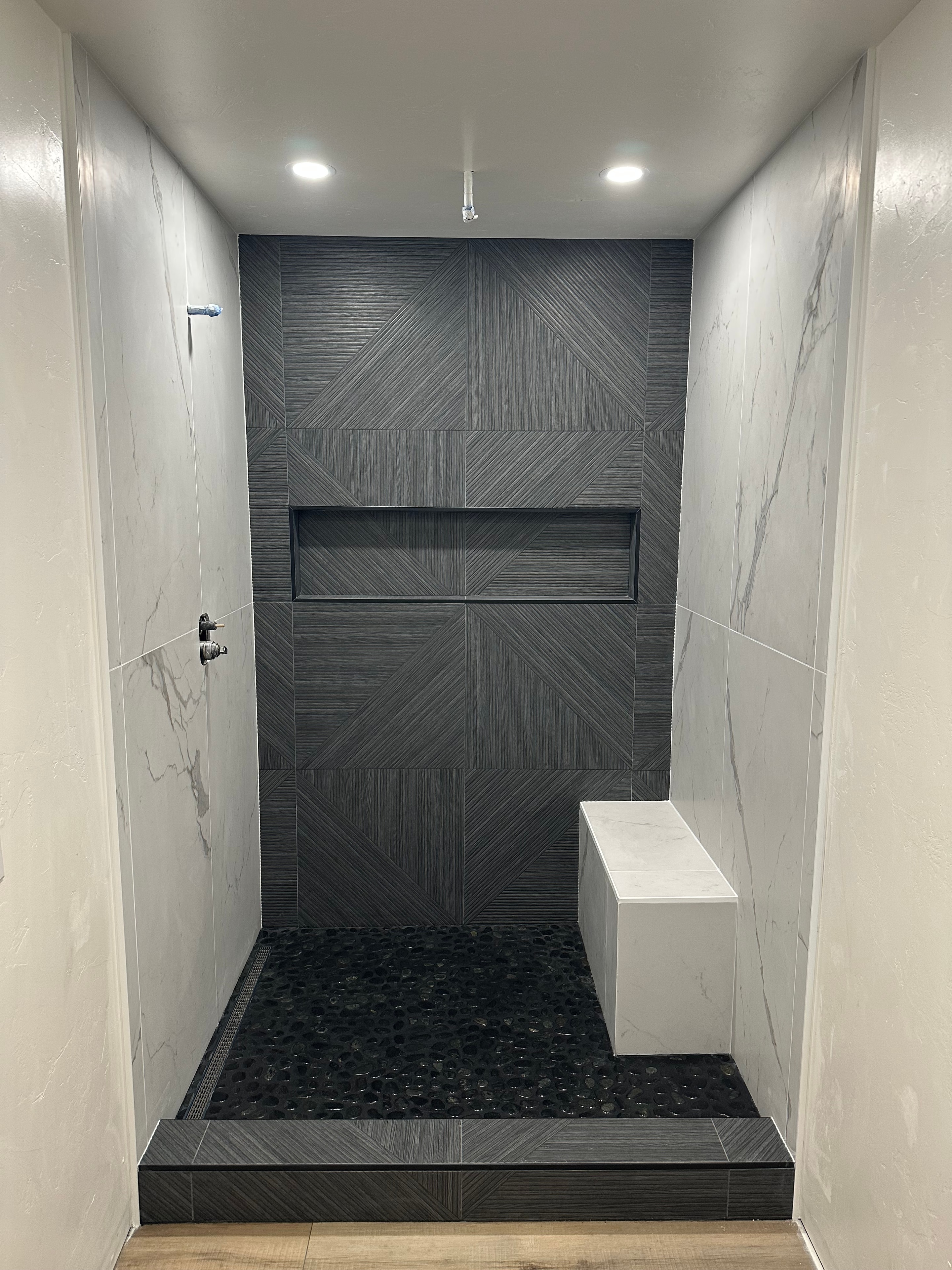 Dark Geometric Shower