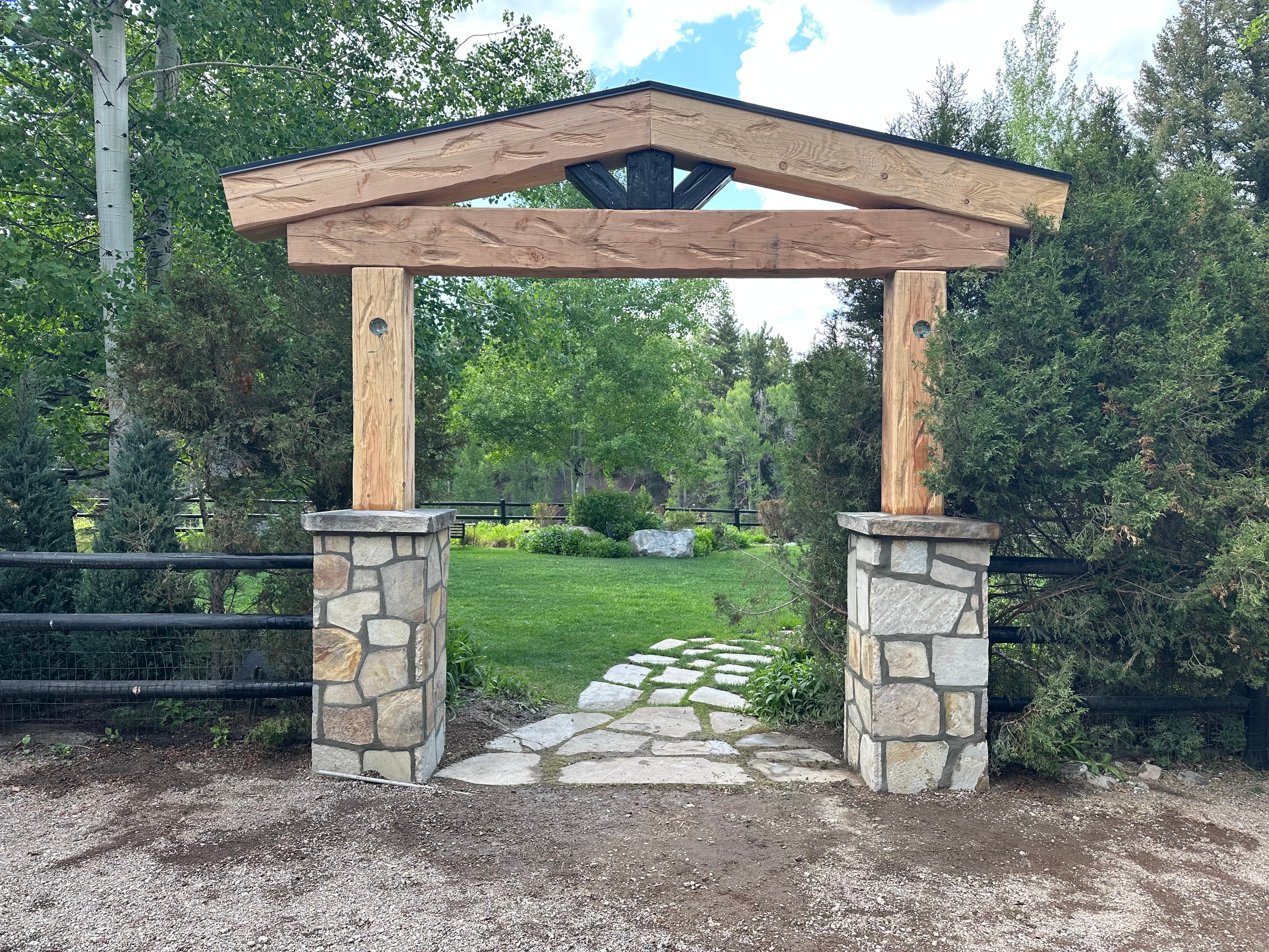 Stone Columns & Pergola