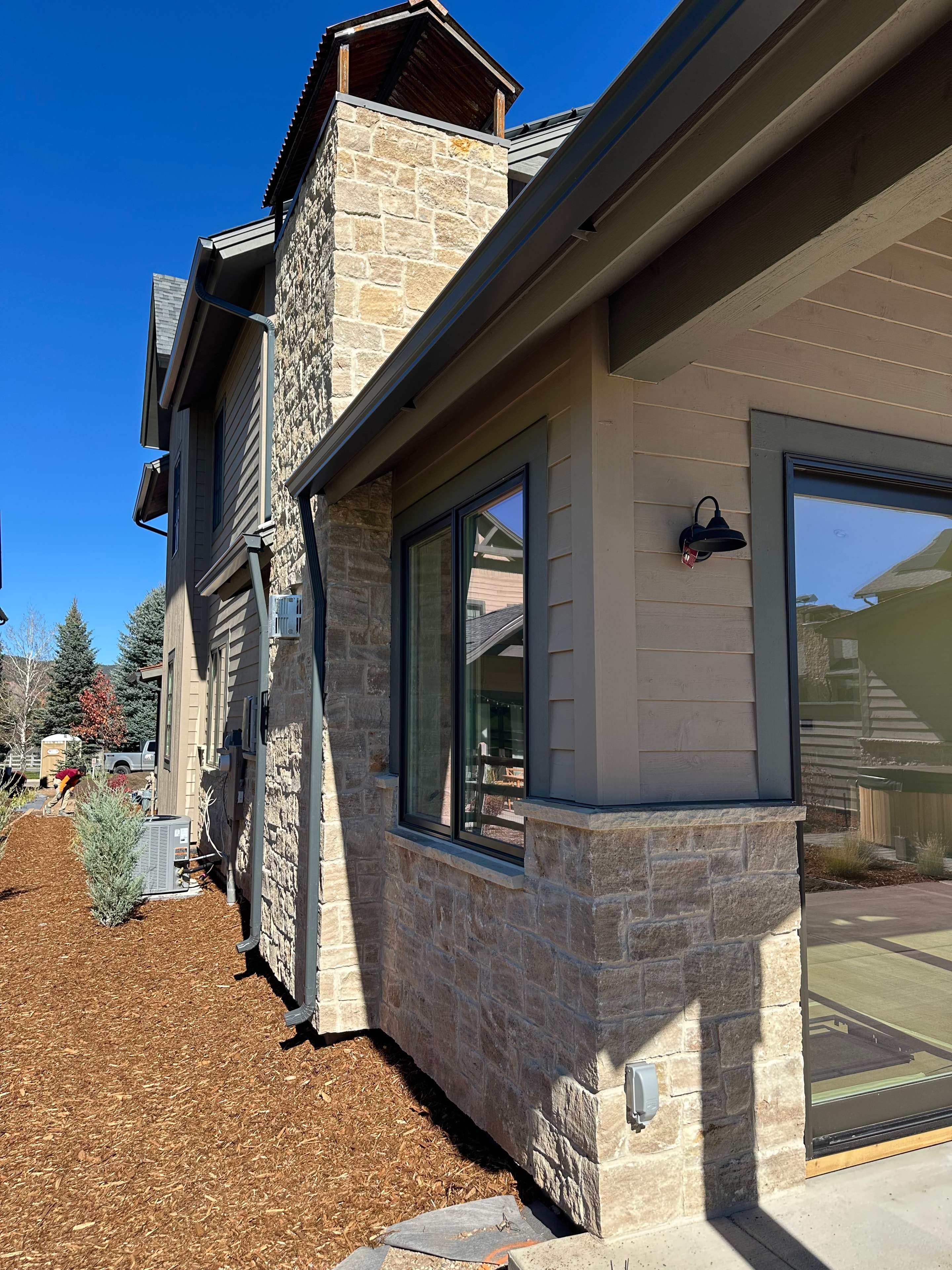 Exterior Stone Veneer