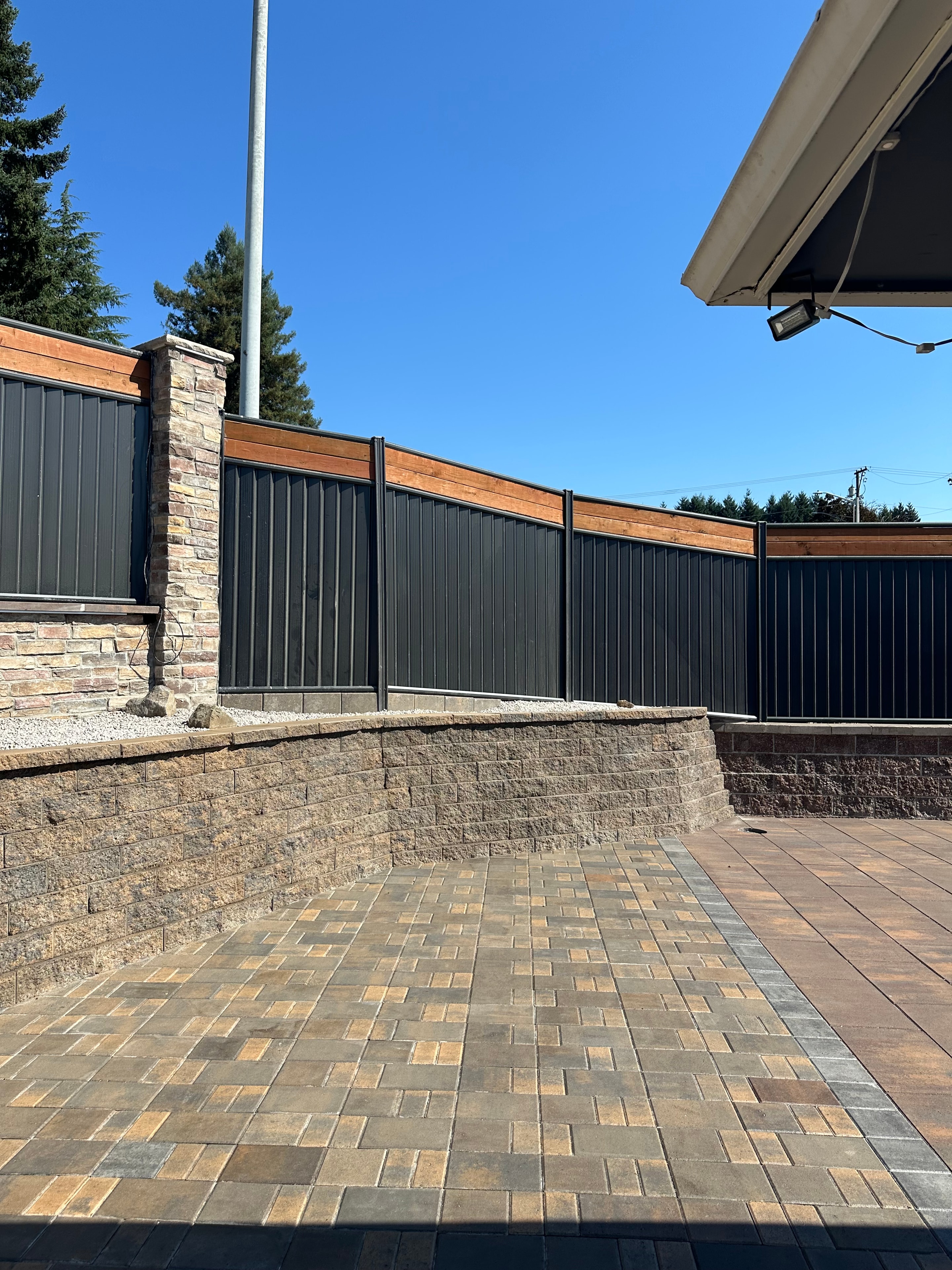Outdoor & Hardscape